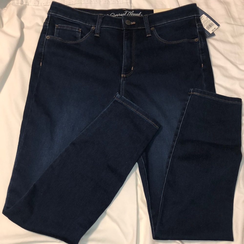 Skinny jeans